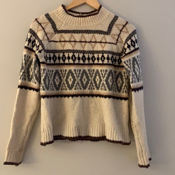 American Eagle Knit Sweater - Picture 1 of 4